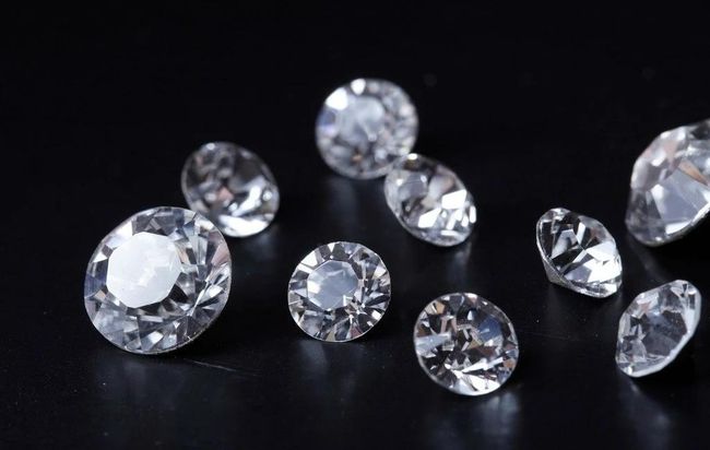 NGTC国检证书告诉你：天然钻石、培育钻石和仿钻的区别